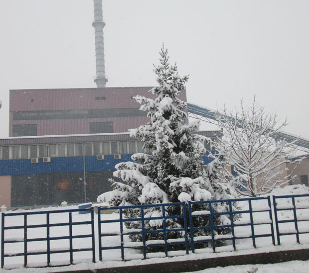 Усред зиме још чекају грејање